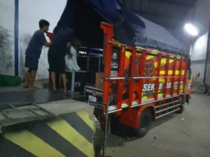 Carter Truk Tronton Spesial Transportasi Angkutan Barang dari Tangerang – Tujuan Mahakam Hulu