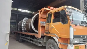 Jasa Sewa Truk CDD Sistem Door to Door Tujuan Kutai Barat – Jakarta