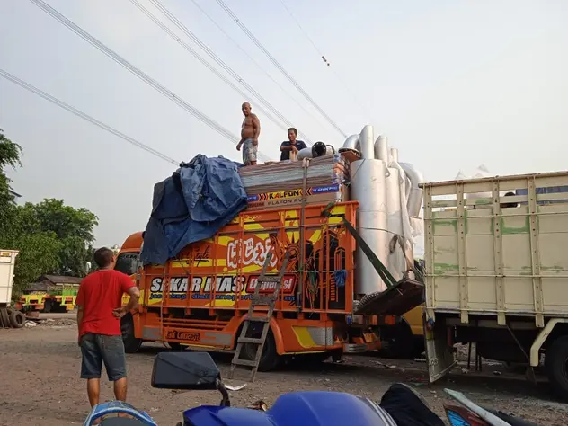 Rental Truk Losbak Spesial Transportasi Angkutan Barang dari Tangerang – Menuju Kutai Timur